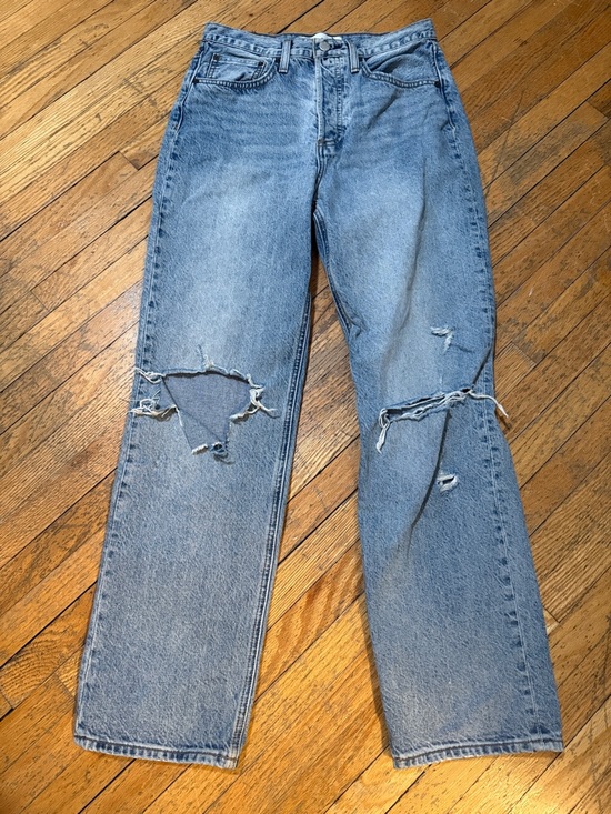 Aritzia Denim - Aritzia Women’s High Rise Distressed Light Blue Jeans